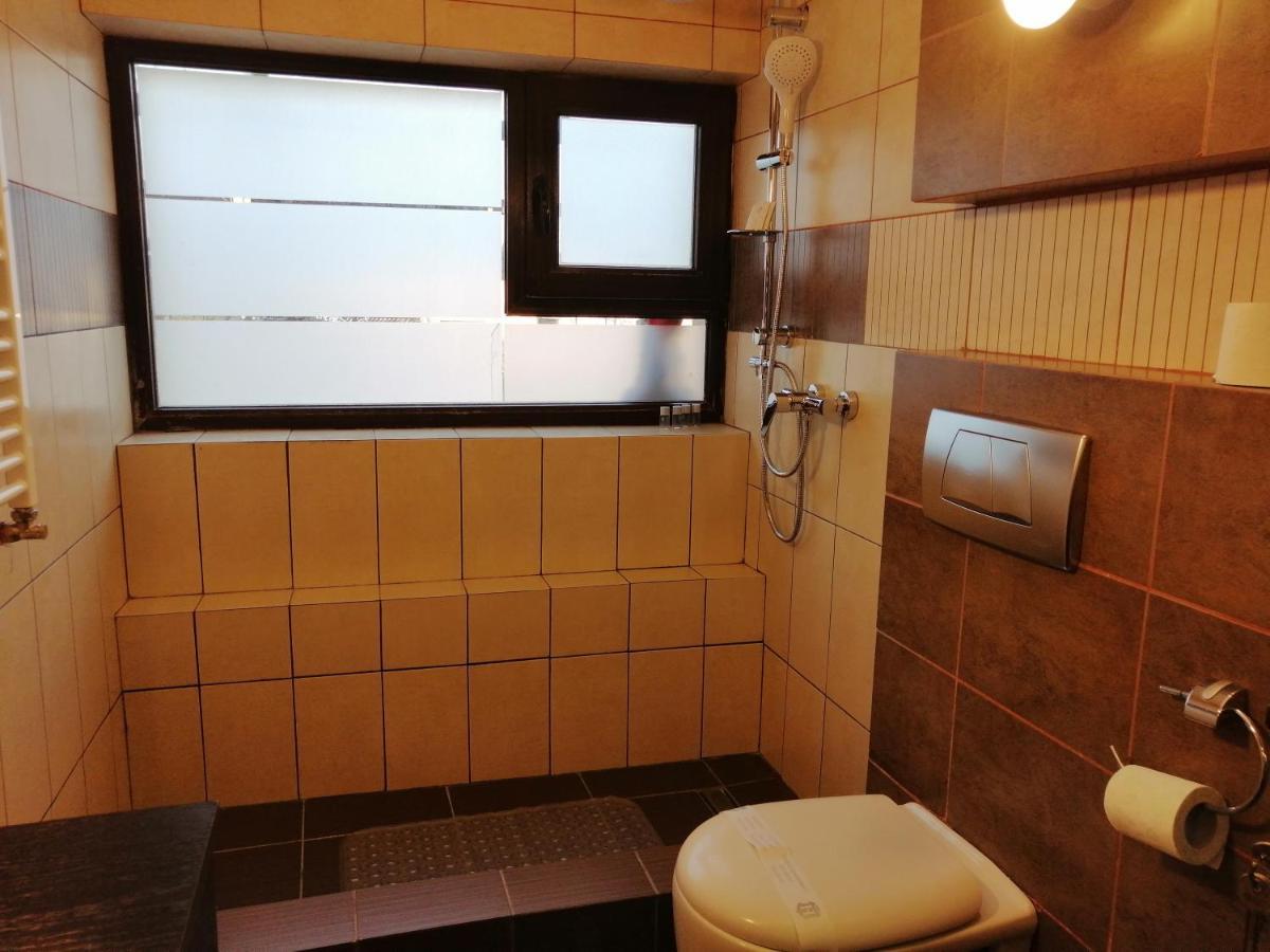 יאשי Copou Inn מראה חיצוני תמונה