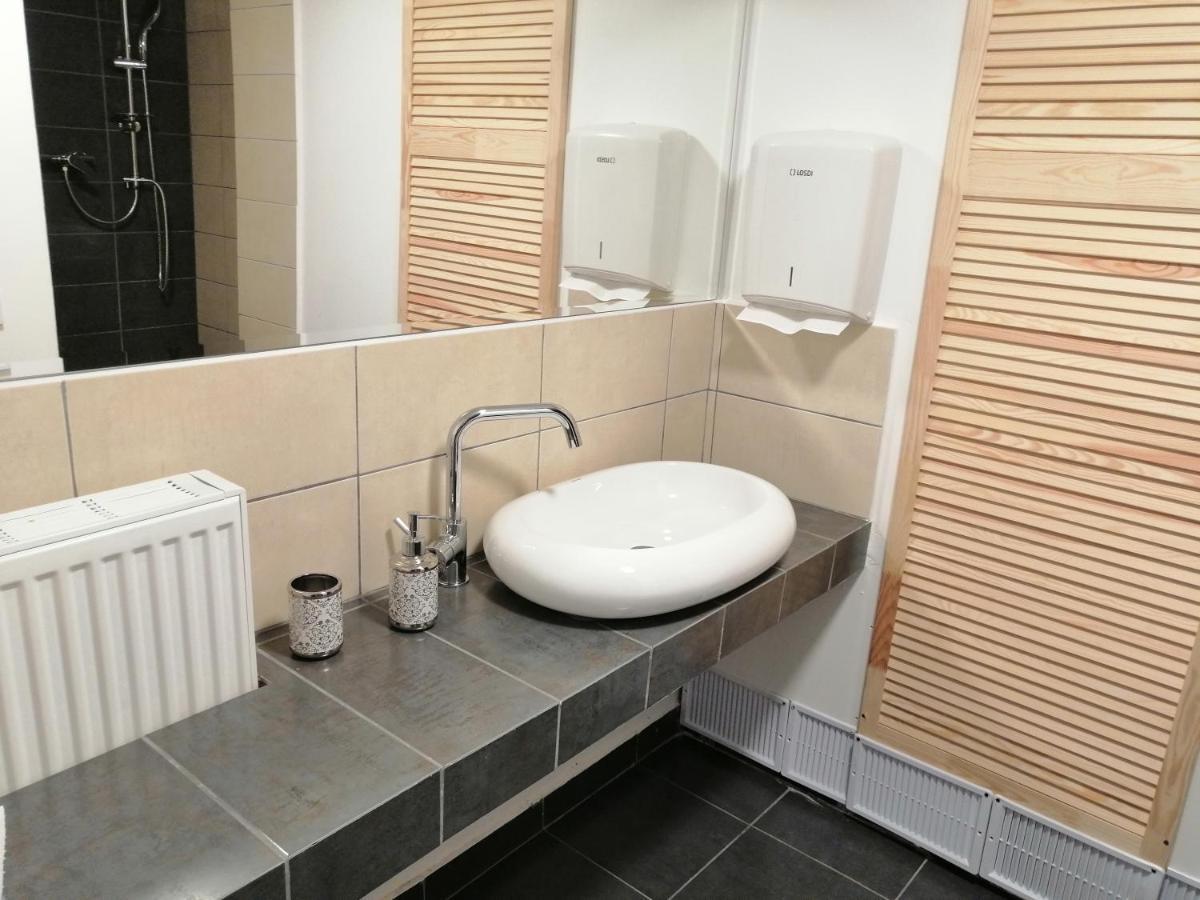 יאשי Copou Inn מראה חיצוני תמונה
