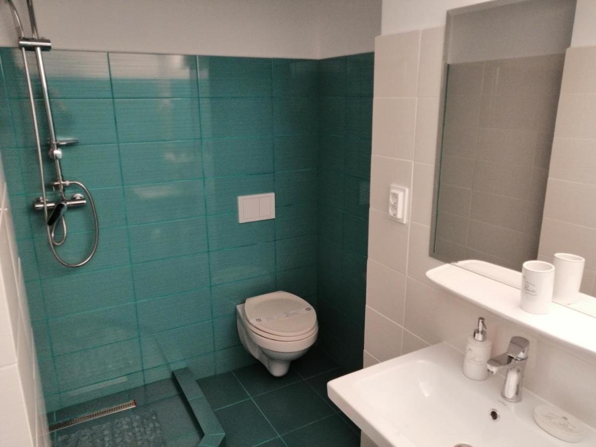 יאשי Copou Inn מראה חיצוני תמונה