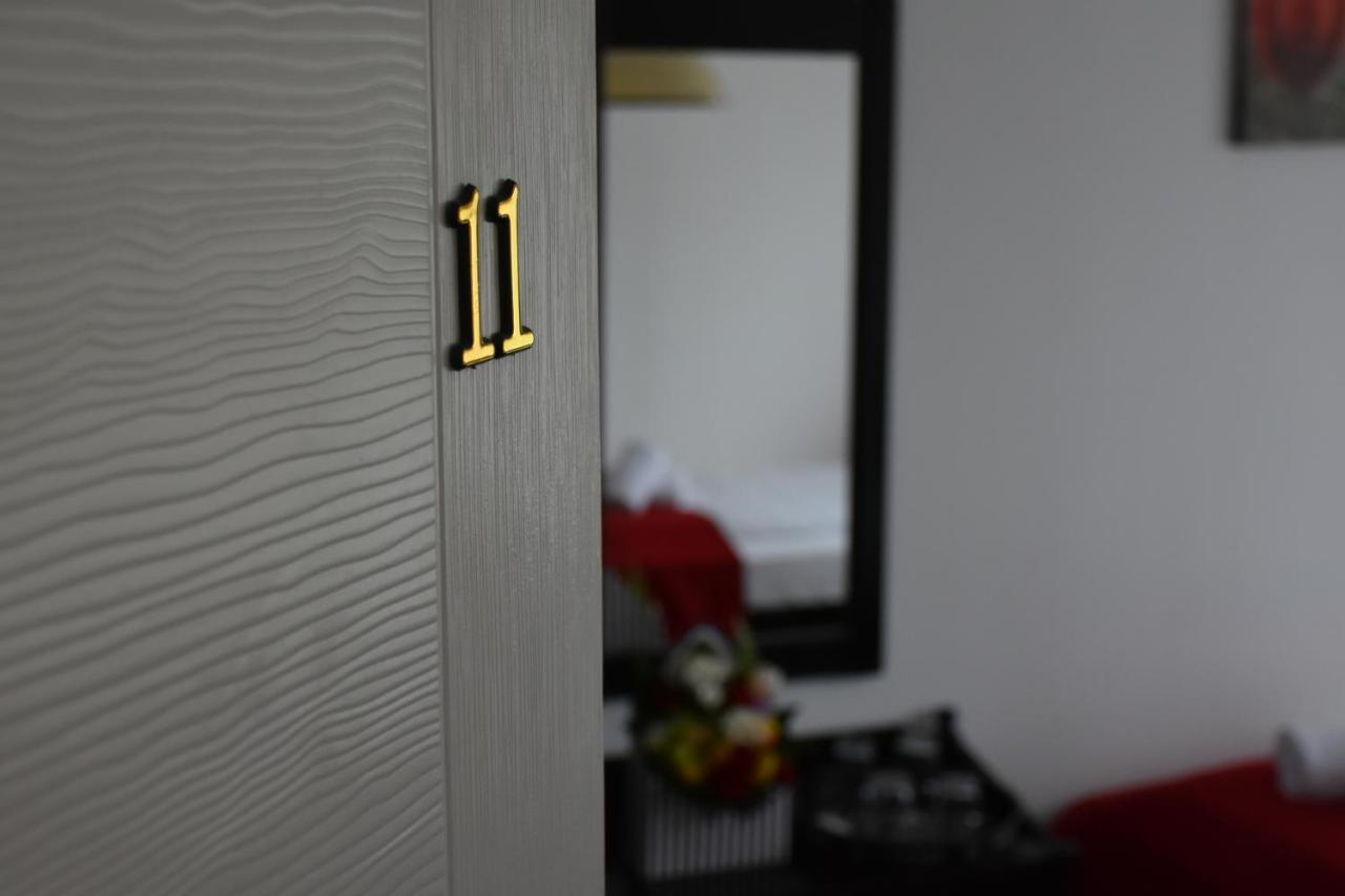 יאשי Copou Inn מראה חיצוני תמונה